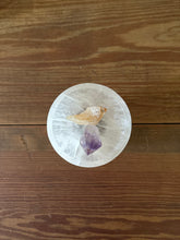 Load image into Gallery viewer, Selenite Bowl
